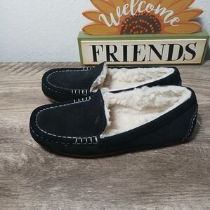 UGG Women's Ansley Slipper Size 6